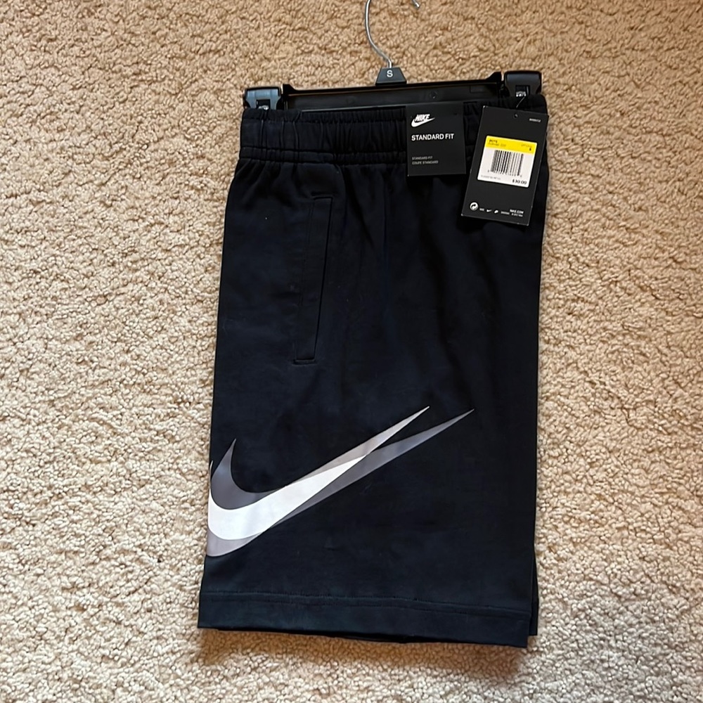 New with tags Nike cotton shorts